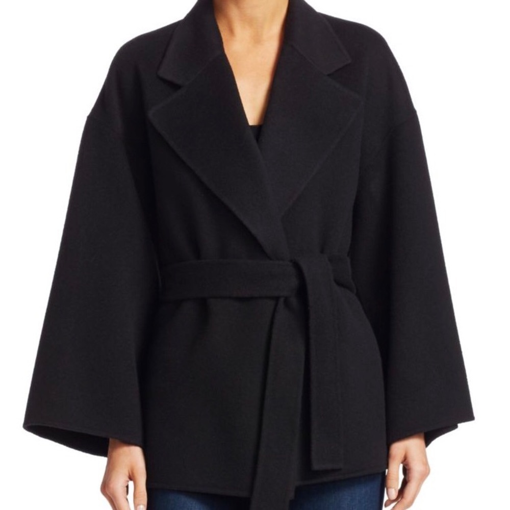 Pristine Theory crop coat